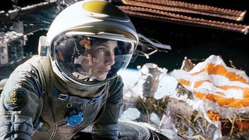 Sandra Bullock no acaba de creerse que haya conseguido el primer puesto.