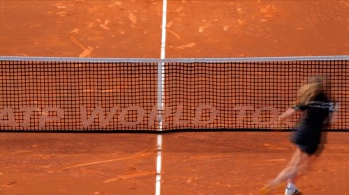 El tenista: ahora lo vez, ahora ya no.