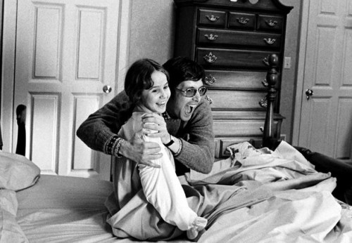 friedkin-and-blair-on-the-exorcist-set.jpg